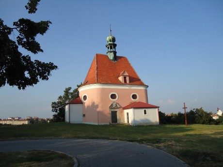 Poutní barokní kostel sv. Antonína Paduánského Znojmo Hradiště